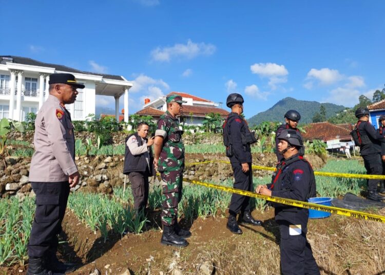 Geger, Petani di Ciwidey Temukan Mortir Diduga Peninggalan Belanda, Tim Gegana Turun Tangan
