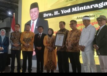 Yod Mintaraga Pecahkan Rekor MURI, sebagai Anggota Legislatif Selama 8 Periode Berturut-turut
