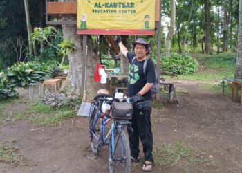 Gowes PWI, Cimahi-Papua  Hari ke-17 Temukan Makanan Kesukaan
