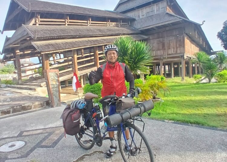 Gowes PWI, Cimahi-Papua, Sudah Sampai Sumbawa