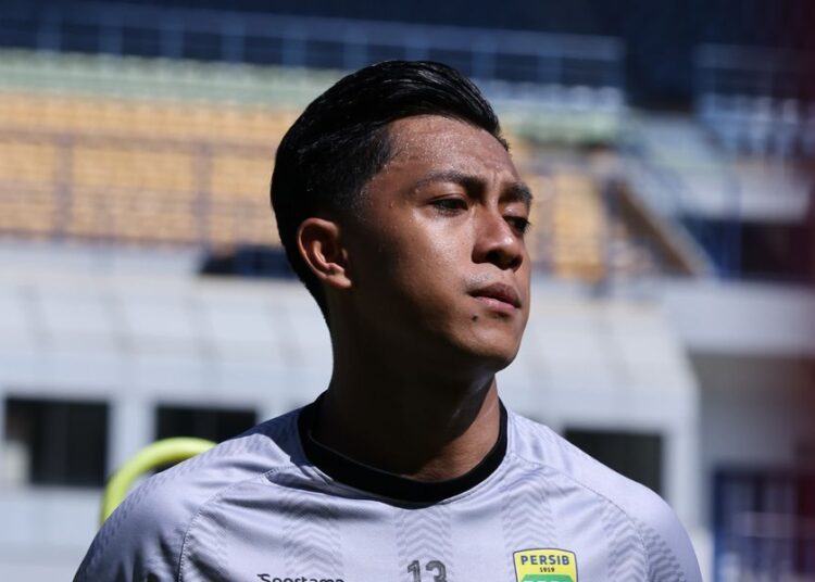 Febri Hariyadi Berpeluang Kembali Ditampilkan Saat Persib Hadapi Malut United di Liga 1 2024/2025