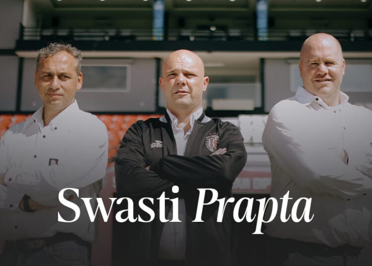 Johnny Jansen Resmi Tangani Bali United (baliutd.com)