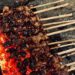 BEGINI Tips Membakar Sate Kambing Kurban Agar Empuk dan Tidak Bau Prengus, Siap Disantap Bersama Keluarga !