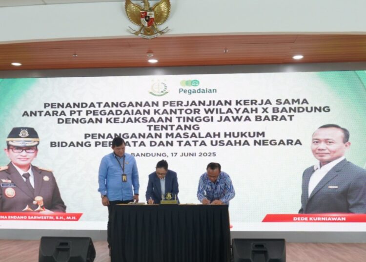 Kejati Jabar dan PT Pegadaian Kanwil X Bandung Tandatangani MoU.