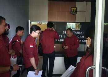 Kasus Korupsi Proyek Truk Sampah: Kantor DLH Sukabumi Digeledah Kejaksaan, Kadis Dirawat di Rumah Sakit