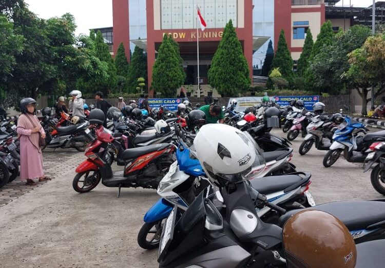 Dishub Kuningan Mulai Tertibkan Parkir Liar di Beberapa Titik Kota