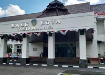 Janji Politik Viman Disebut Belum Tersampaikan ke Warga Tasik, Akankah Diky Mundur?