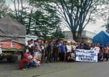 Ratusan Sopir Truk di Sumedang Demo Tolak Kebijakan ODOL oleh Polda Jabar