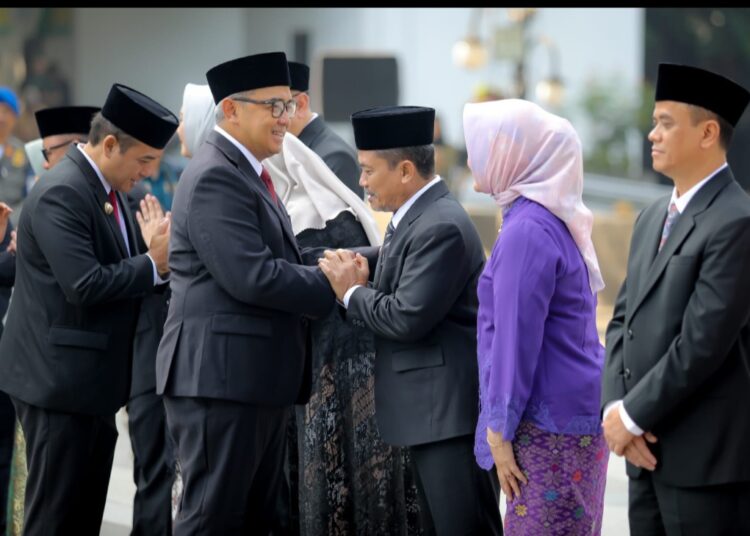 Farhan Lantik 13 Pejabat Baru, Tegaskan Integritas dan Akselerasi Kinerja