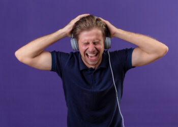 Tidak Terduga! ini 6 Manfaat Mendengarkan Lagu Sedih, Ternyata Bisa Meningkatkan Kreativitas?