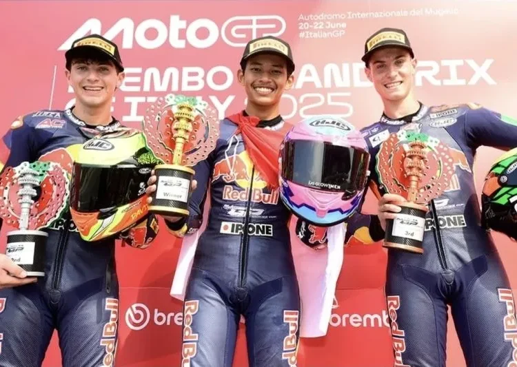 Sejarah! Pembalap Indonesia Veda Ega Pratama Juara di Sirkuit Mugello Italia