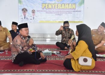Di Kuningan, Tukang Sorabi Dapat Bantuan Rp 1 Juta