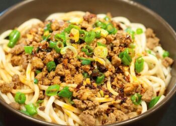 TasteAtlas Rilis Daftar 100 Hidangan Mie Terenak di Dunia 2025: Ohn No Khao Swe Jadi Juara, Mee Bandung Peringkat 5!