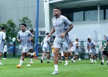 Manajemen Persib Rilis Pernyataan Resmi Terkait Insiden Kecelakaan Bus, Seluruh Pemain Selamat dan Kembali ke Bandung