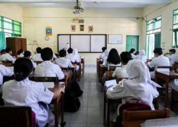 Anak Sekolah SD, SMP dan SMA/SMK Siap-siap Bangun Pagi Mulai 14 Juli 2025, Masuk Jadi Pukul 06.30 WIB