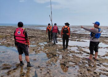 Wisatawan Asal Bandung Tenggelam di Pantai Sayang Heulang Garut, Tim SAR Lakukan Pencarian