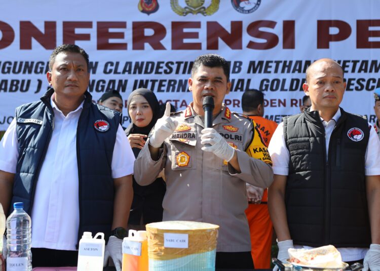 Polda Jabar Bongkar Laboratorium Narkoba Jaringan Internasional Jenis Sabu di Jakarta