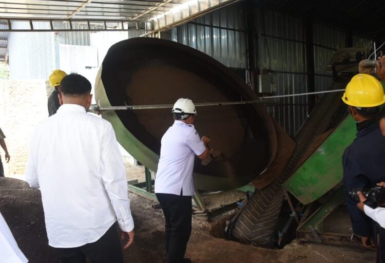 Kohe Sapi Kerap Mencemari Lingkungan Kini Bisa Dijadikan Bahan Baku Pupuk