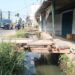 Proyek Drainase Mangkrak, Puluhan Pengusaha di Rancaekek Tutup Tokonya