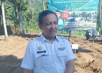 Perbaiki Hulu Sungai Citarum, Ini yang Dilakukan DLH Kabupaten Bandung