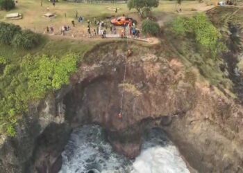 Hari Terakhir, Tim SAR Terus Cari 2 Mahasiswa Ikopin yang Terseret Arus Pantai Puncak Guha Garut