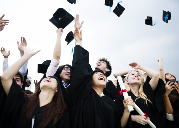 Mau Cepat Sarjana? 3 Jurusan Kuliah Ini Bisa Lulus Sebelum 4 Tahun