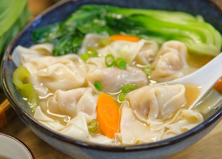 Resep Wonton Ayam Kuah Pedas, Bikin Nampol!