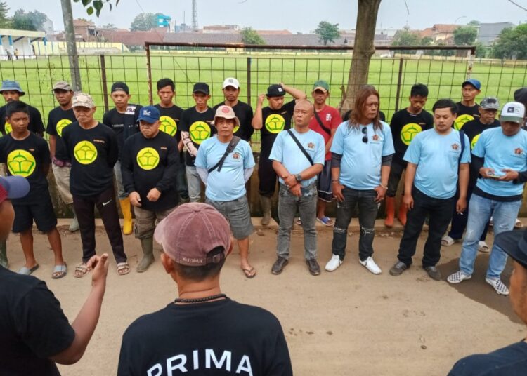 Atasi Banjir, PWI Kabupaten Bandung dan PRIMA Kolaborasi Normalisasi Saluran Air