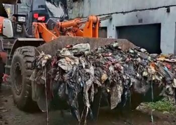 Waduh, Ada Sekitar 375 Ton Gunungan Sampah di Pasar Sehat Cileunyi
