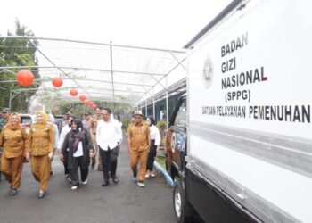 Launching Perdana MBG Dipusatkan di SMAN 1 Darma Kuningan
