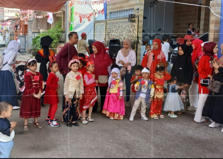 Karnaval dan Aneka Lomba Anak-Anak Meriahkan HUT RI di Melong Green, Cimahi Selatan