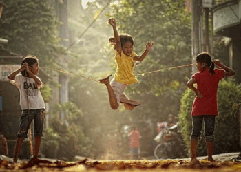 Nostalgia Tahun 80-90an: Apa yang Paling Dirindukan?