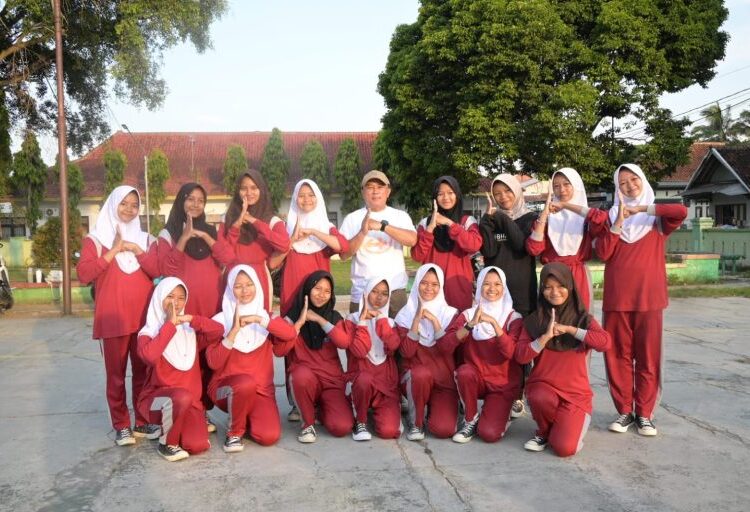 Pelatihan Paskibra Siswa Sebagai Aksi Anti Bully