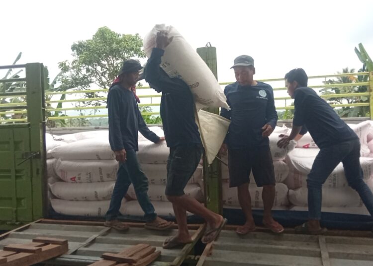 Musim Tanam, Pupuk Kujang Pastikan Stok Mencukupi Kebutuhan Petani
