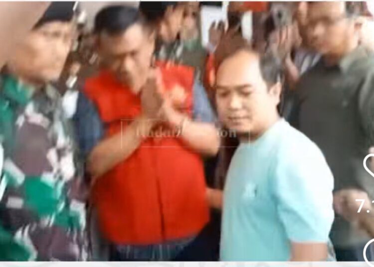 Mantan Walikota Cirebon Dijebloskan ke Penjara, Ini Dosanya