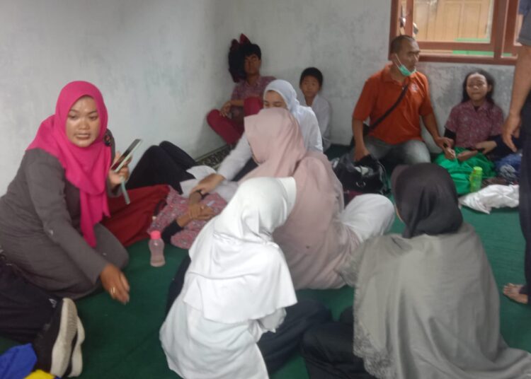 Seusai Santap MBG, 14 Pelajar Keracunan di SDN Margamulya Tasikmalaya