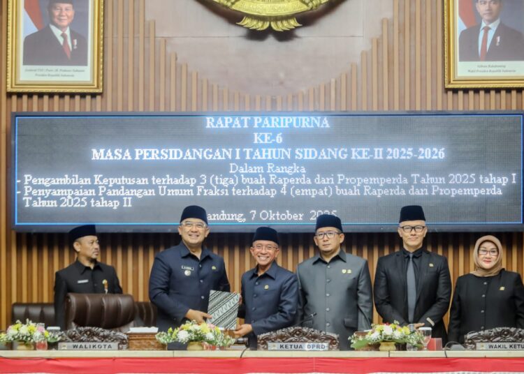 DPRD Kota Bandung Setujui 3 Raperda Baru! Ini Dia yang akan Jadi Payung Hukum Penting bagi Warga