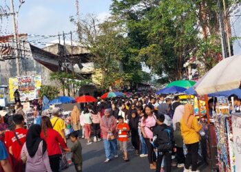 Mendagri Tito: Pertumbuhan Ekonomi Kuningan Terbaik di Pula Jawa