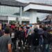 Dugaan Penyimpangan Proyek Kuningan Ca’ang Rp117 Miliar Tak Kunjung Tuntas, PMII dan GMNI Geruduk Kantor Kejari