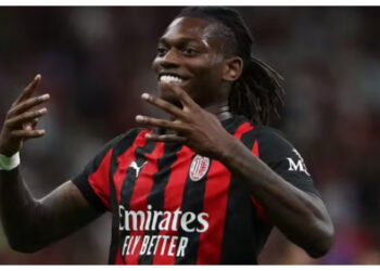 Rafael Leao Cetak Dua Gol, Milan Kembali ke Puncak Serie A