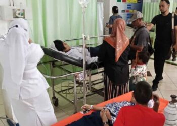 Giliran Puluhan Siswa SMPN 3 Banjar Bertumbangan Diduga Keracunan MBG