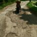Sejumlah Titik Jalan Kabupaten di Cileunyi Rusak Parah, Kapan Diperbaiki?