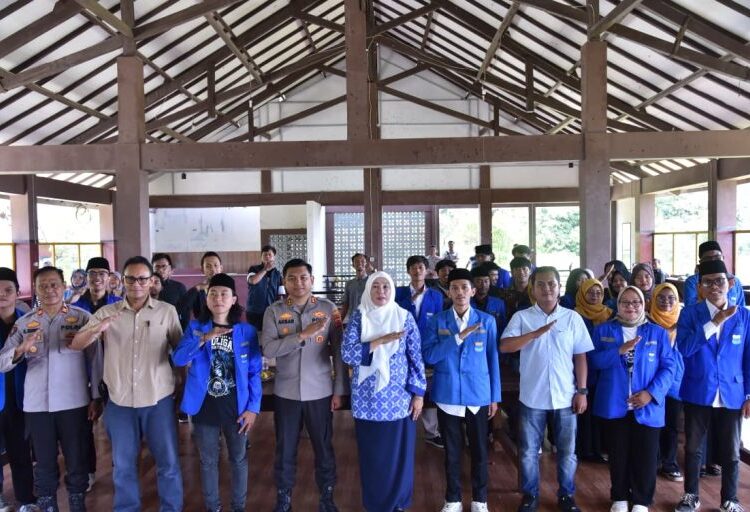 PMII Se-Jawa Barat Ikuti PKL ke IV di Kebun Raya Kuningan