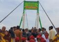 Puluhan Tahun Nyebrang Sungai, Kini Warga Galaherang Kuningan Miliki Jembatan Gantung