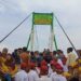 Puluhan Tahun Nyebrang Sungai, Kini Warga Galaherang Kuningan Miliki Jembatan Gantung