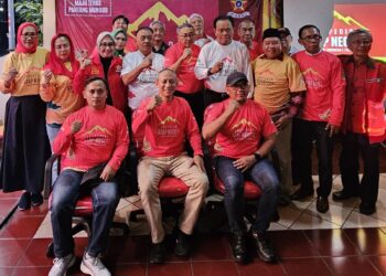 Tim Ekspedisi Rinjani SOKSI Jabar Resmi Dilepas oleh Yod Mintaraga