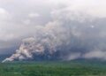 Gunung Semeru Erupsi, Awan Panas Meluncur Sejauh 7 Kilometer