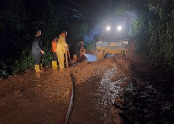 Jalur Kec. Taraju dan Bojonggambir Terputus, Pasca-Longsor Menutup Jalan Penghubung