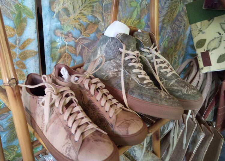 Keaslian Batik Dahon Asal Pangandaran Tembus Pasar Internasional