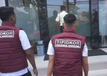 Setelah Eks Komutnya Ditahan Polda Jabar, Giliran Kantor BPR KR pun Digeledah Polresta Bandung